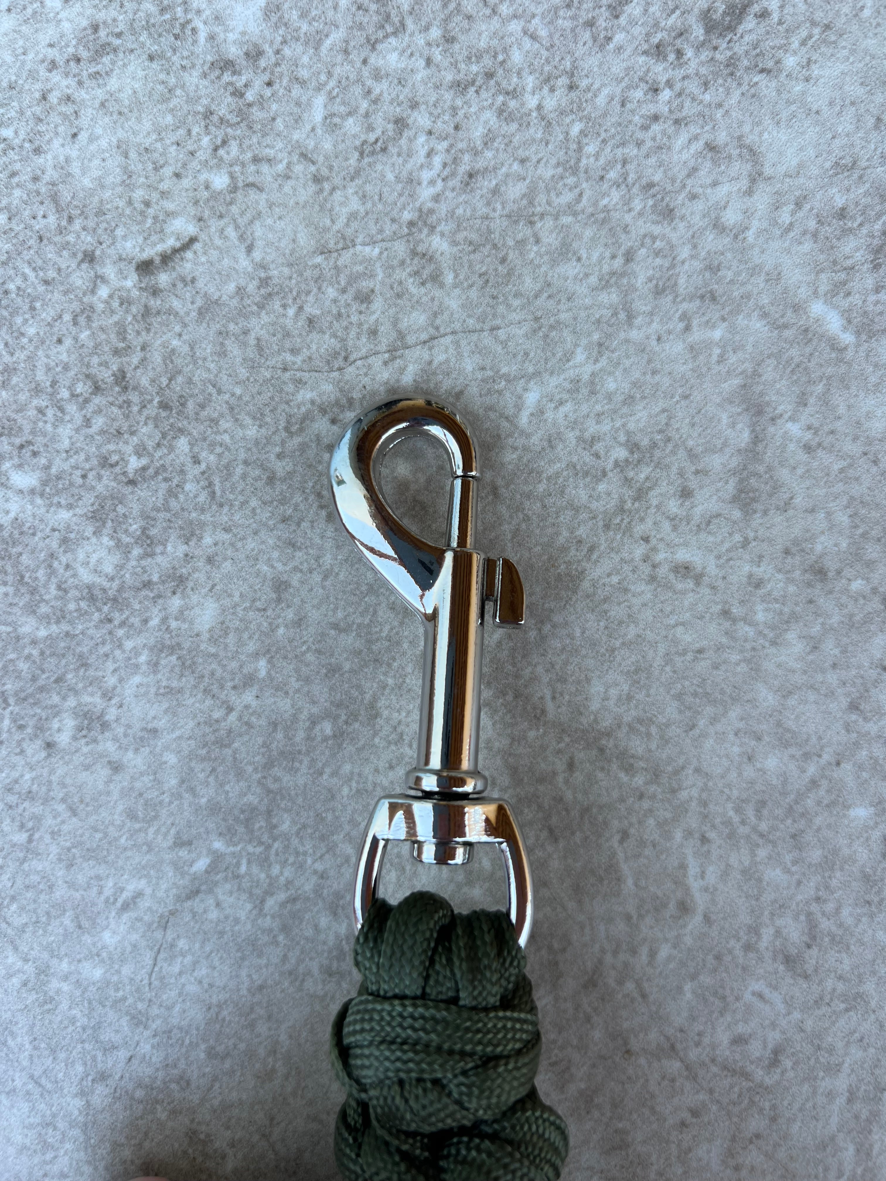 Paracord Hundeleine - Oliv
